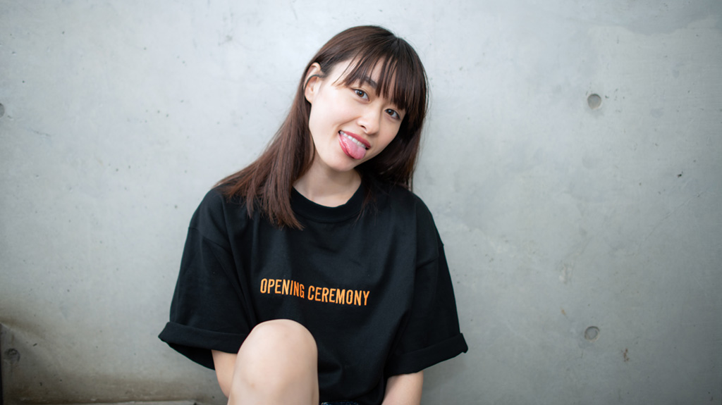 加納エミリ