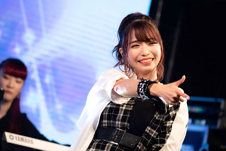 亜咲花