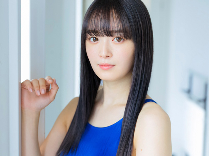 優希クロエ