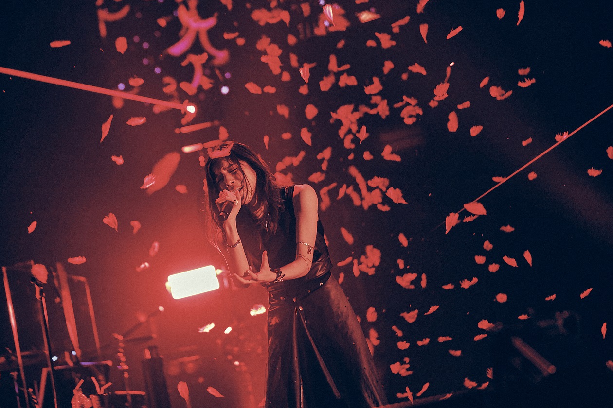 milet 3rd anniversary live “INTO THE MIRROR”大盛況！新曲「Always