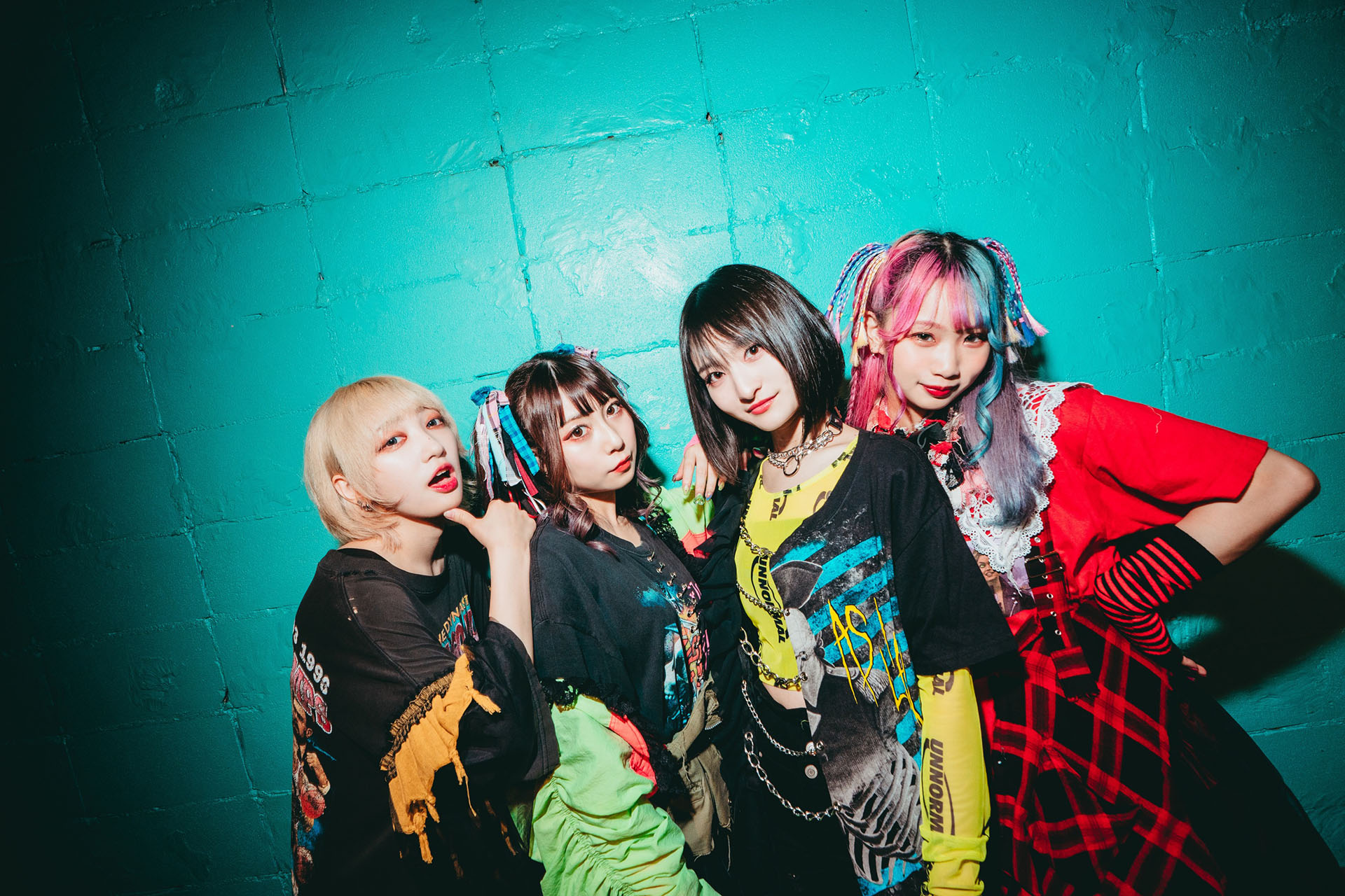 花冷え。新メンバー チカ加入！ヨーロッパツアー開催決定！