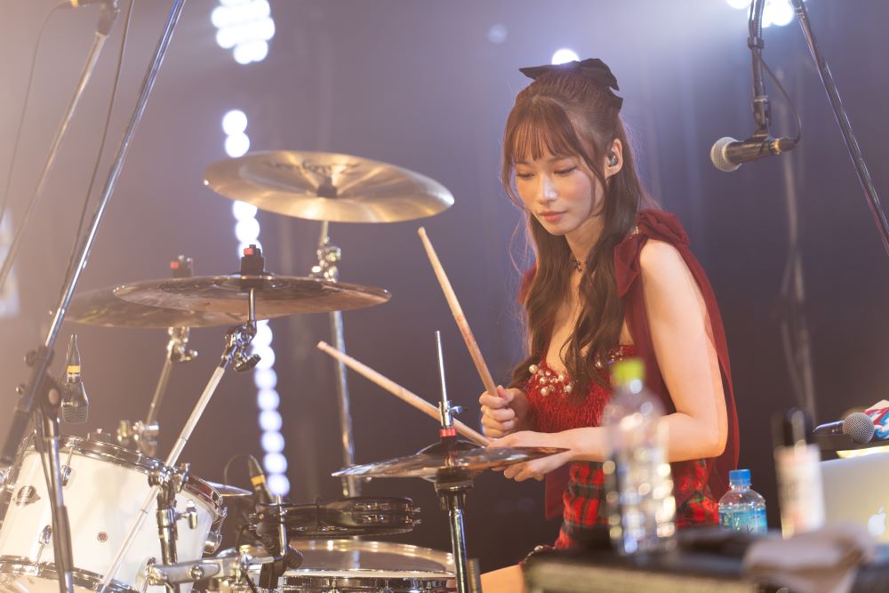 大野真依（きみとバンド）