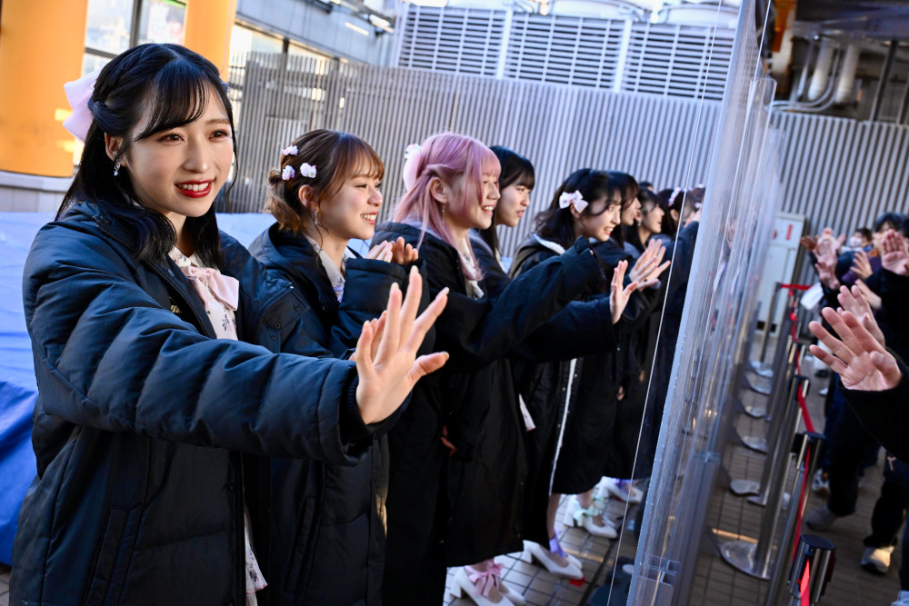 柏⽊由紀 卒業シングル AKB48 63rdシングル『カラコンウインク』 3⽉13⽇（⽔）発売⽇レポート