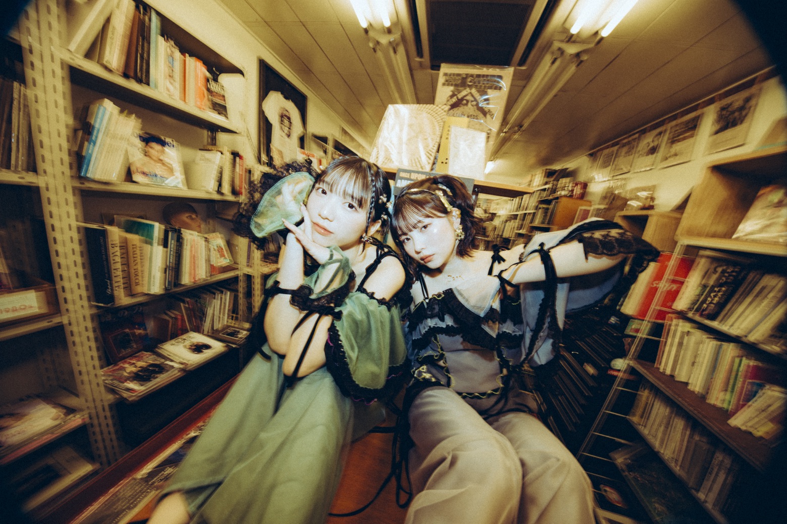 おやすみホログラム ＆ 月刊PAM / 船井美玖、宇都宮未来（ex.ザ・コインロッカーズ）による