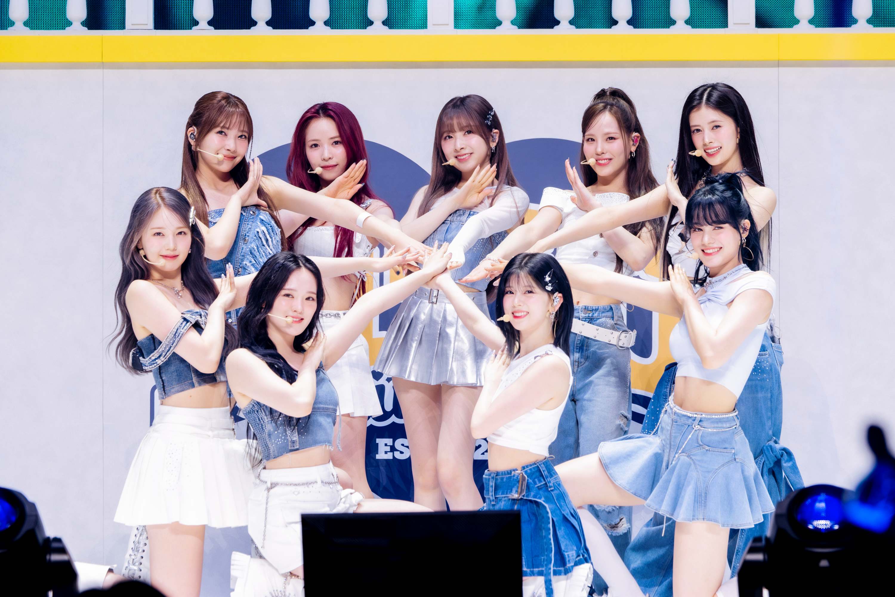 NiziU初のファンミーティング「NiziU Fan Meeting with U 2024Nizi“U”niversity」がKアリーナ横浜で開幕！大学の“学園祭”をテーマにした内容で新たな魅力が炸裂！！