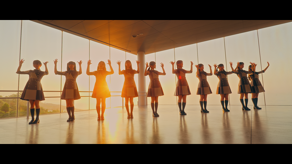 22/7(ナナブンノニジュウニ)