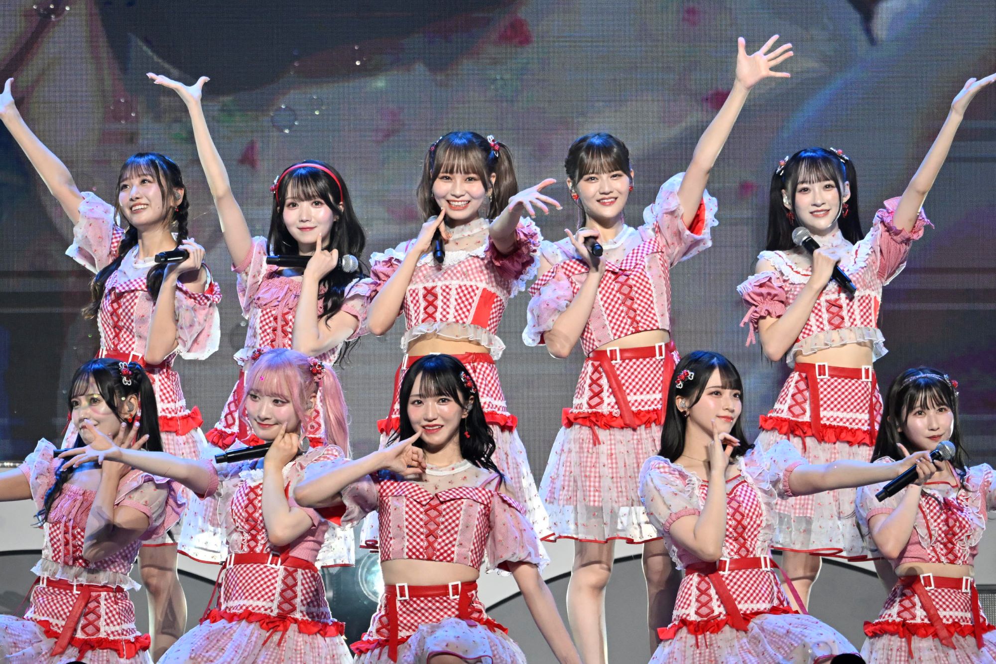 =LOVE、7周年を記念した過去最大規模のコンサートをKアリーナ横浜にて開催し、約36,000人を動員！＝LOVE 7周年コンサート「＝LOVE 7th ANNIVERSARY PREMIUM CONCERT」ならではのセットリストと、大規模な豪華演出で来場者を魅了！アリーナツアーのサプライズ発表も！