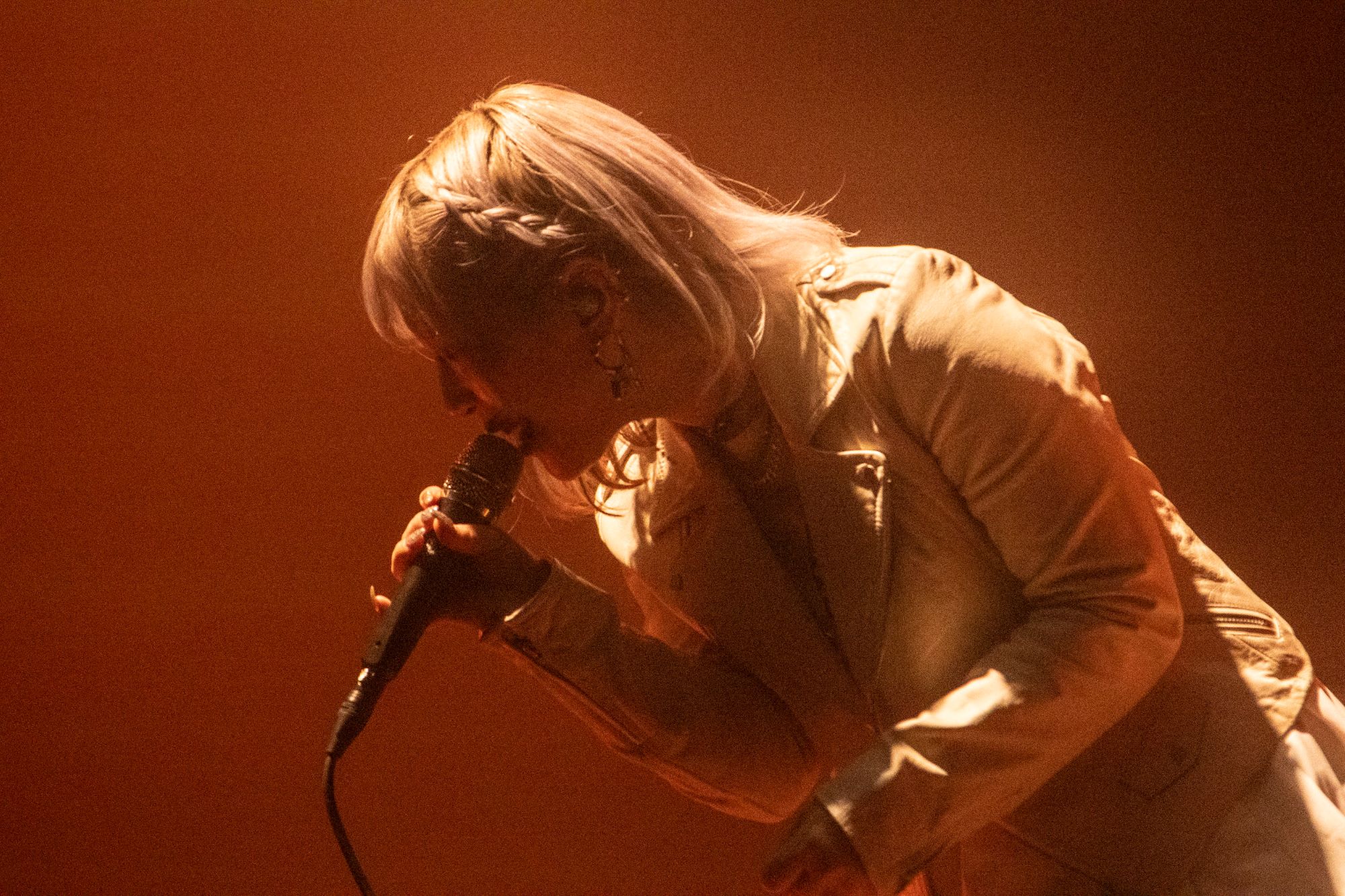 ReoNa ONE-MAN Concert "Birth 2024"公演を東京ガーデンシアターにて開催！総勢80名を超えるミュージシャンが参加！約5年ぶりとなるバースデーライブのオフィシャルレポート公開！2025年３月には、全国6か所を回るZeppツアーが決定！