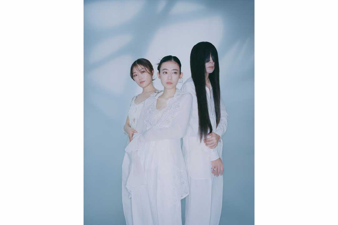 羊文学が今春オープンのTAKANAWA GATEWAY CITYにてスペシャルライブ