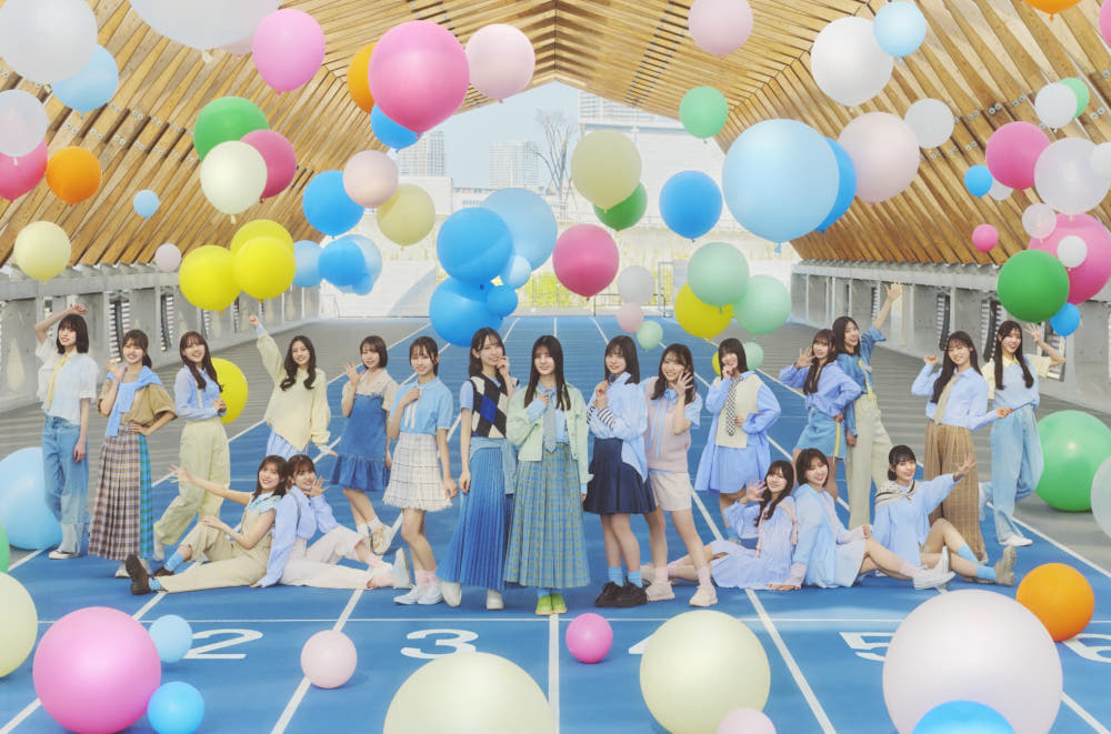 日向坂46の新メンバー10人が初パフォーマンスに挑んだ！個性あふれる特技と歌で、代々木を揺らす