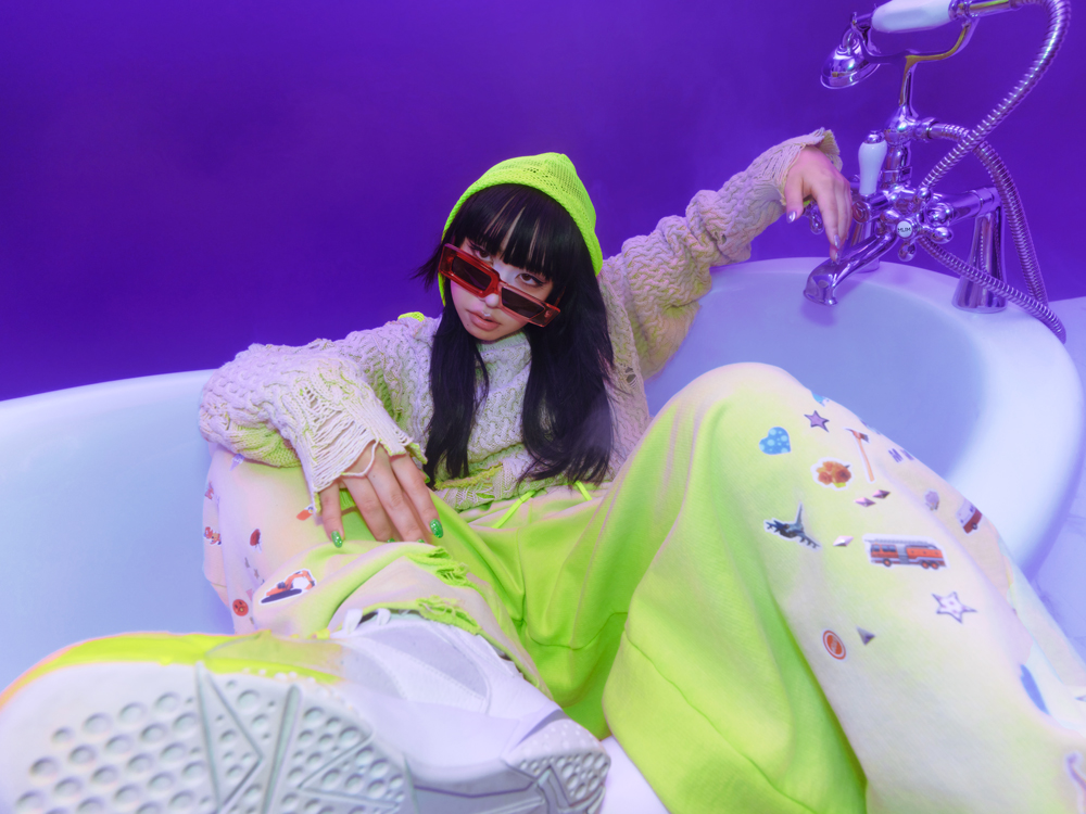 紫 今（ムラサキイマ）