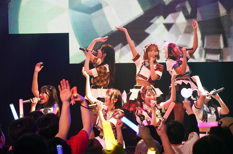 「君に君にキスしてもいいですか」。READY TO KISSが「東名阪無料ワンマンツアー」のファイナル公演で見せた、”未完成の危うい魅力”。