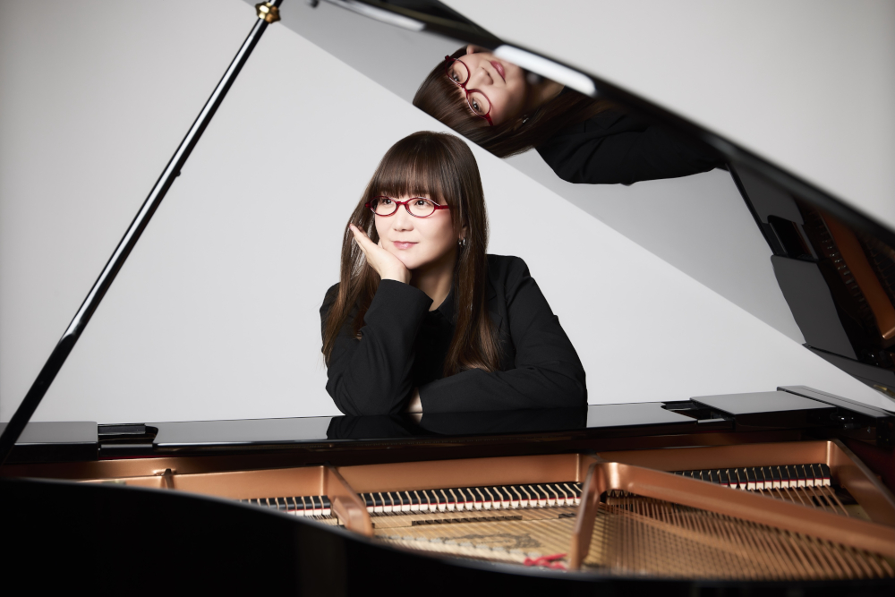 奥華子、20周年アルバム『会いたいと思えること』Blu-ray収録内容を公開！副音声付きライブ映像を豪華収録！