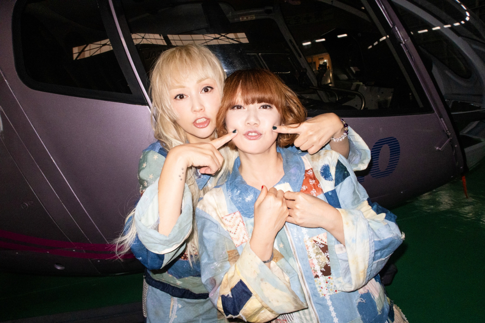 デビュー30周年！PUFFY×奥田民生による最新SG「モヤーズ」配信リリース決定 ジャケット写真解禁！コメントも到着！