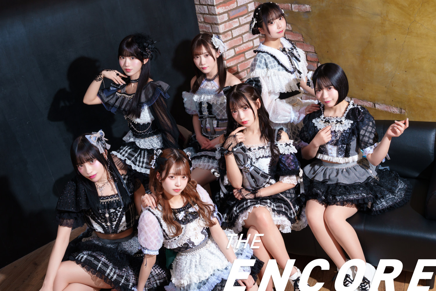 アー写_theencore_白黒ロゴあり