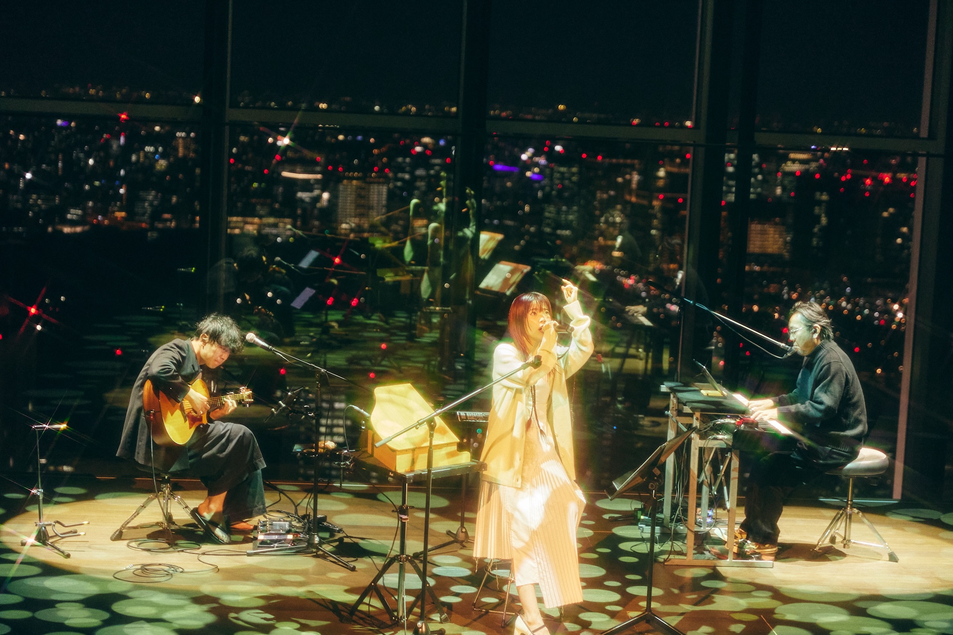 アイナ・ジ・エンド、一夜限りのスペシャルライブ「-Room Session