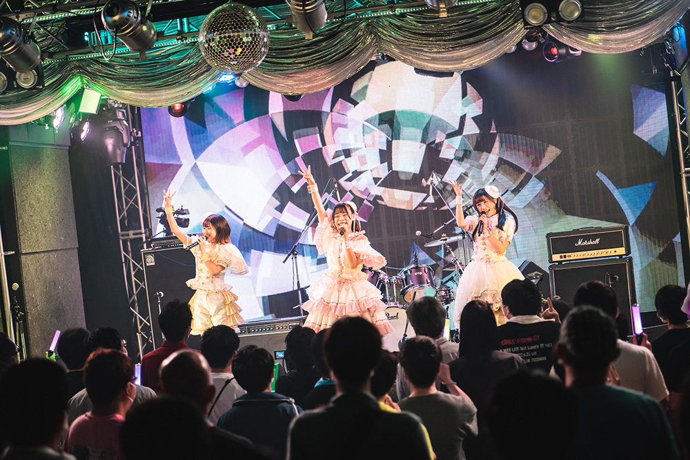 LIVE