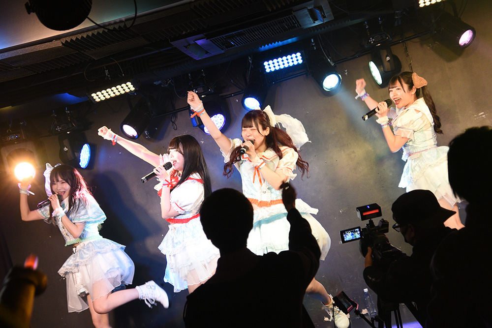 LIVE
