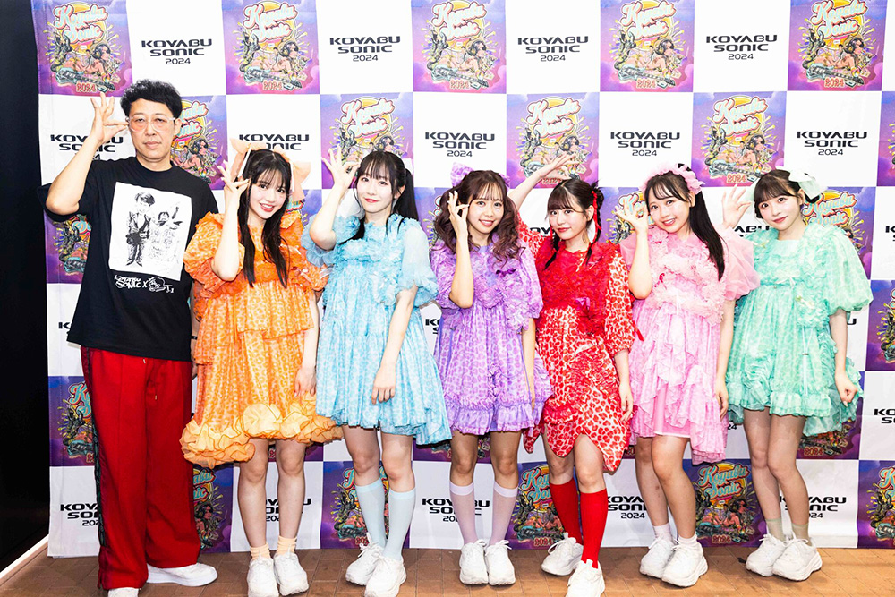 FRUITS ZIPPER ライブ＆囲み取材レポート】 FRUITS ZIPPERが悲願の