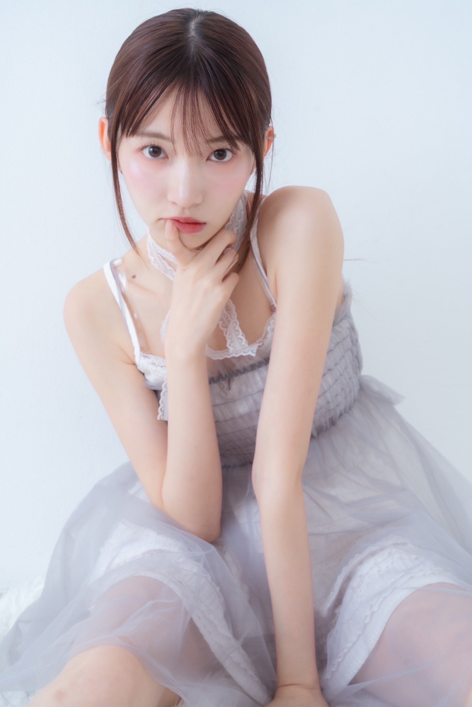 HINA アー写