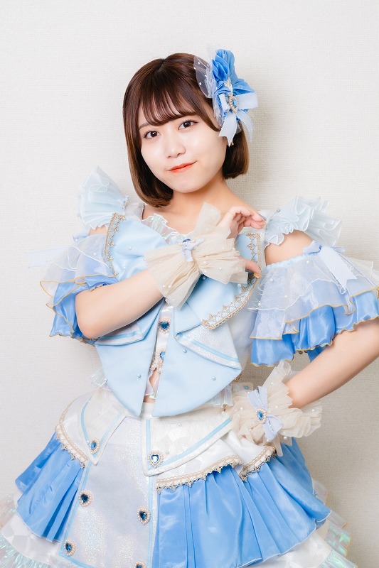 ２