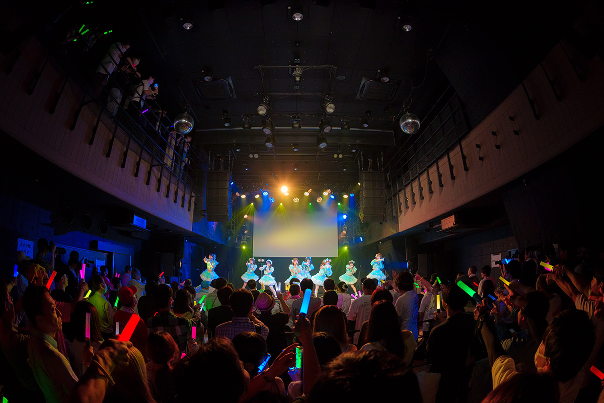 LIVE