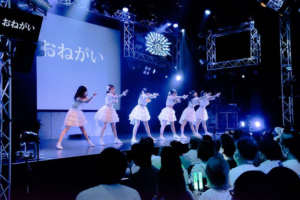 LIVE