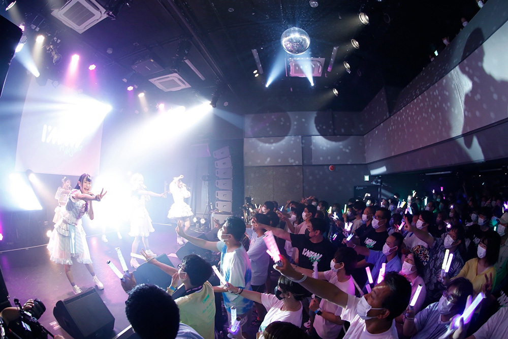 LIVE