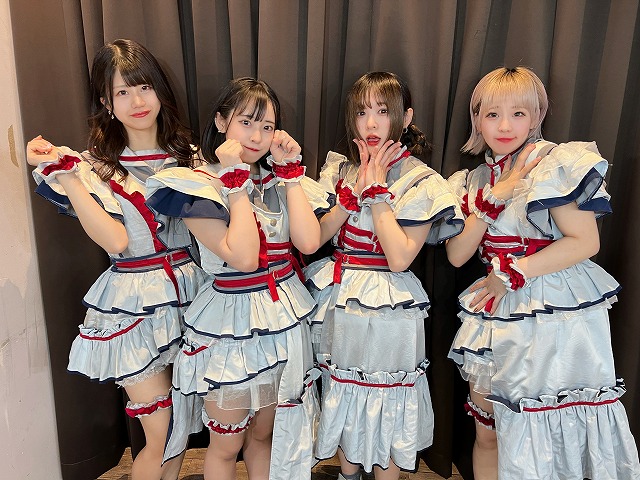 ６