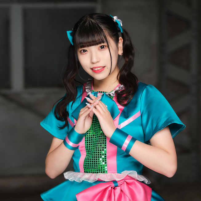 百瀬りな