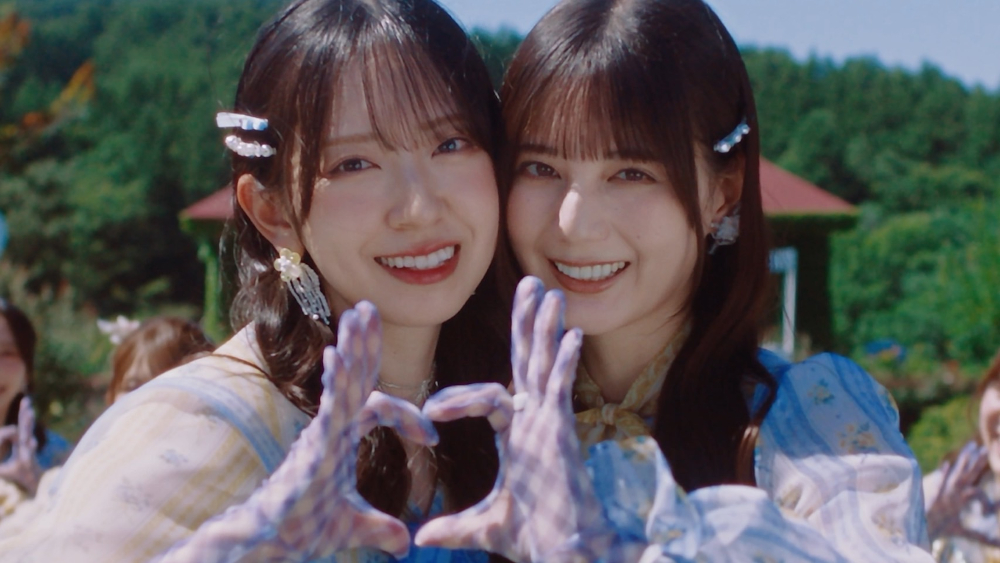 日向坂46、15thシングル「お願いバッハ！」MV公開！ - ニュース