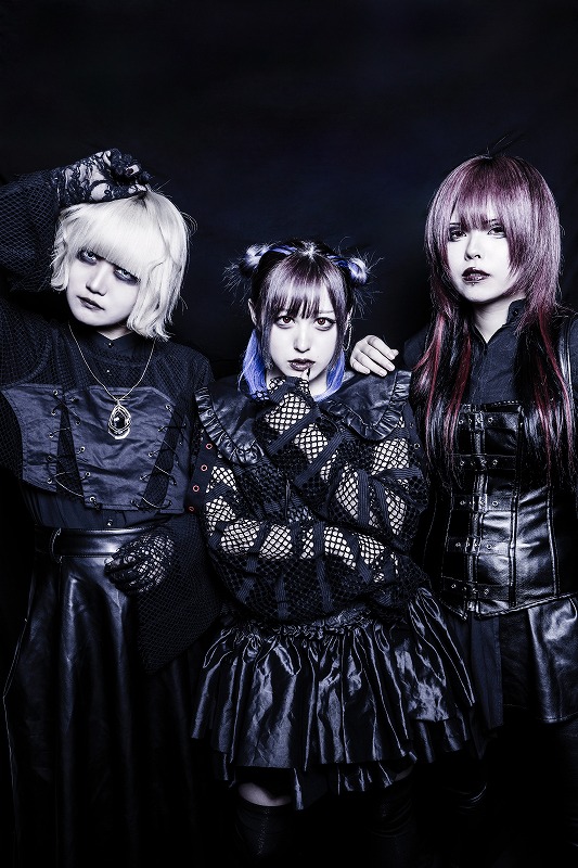 ロック系のアイドルをやる以上は過激なことも求めていたけど。求めてた