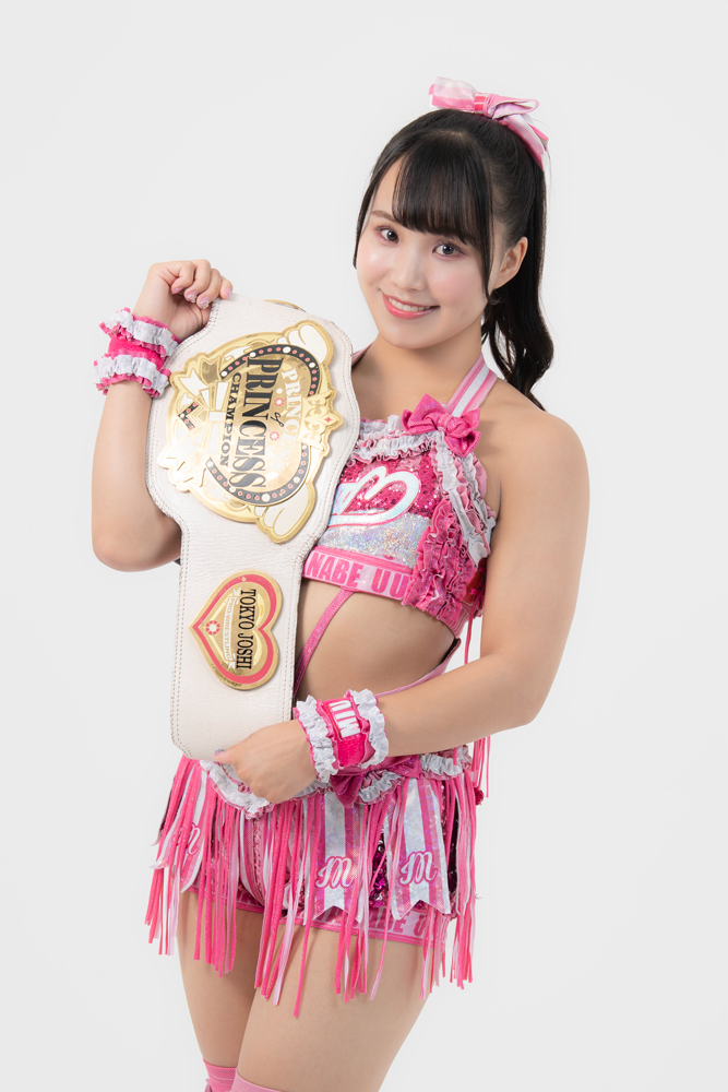 ハロー！プロジェクト所属の8人組アイドルグループ・OCHA NORMA